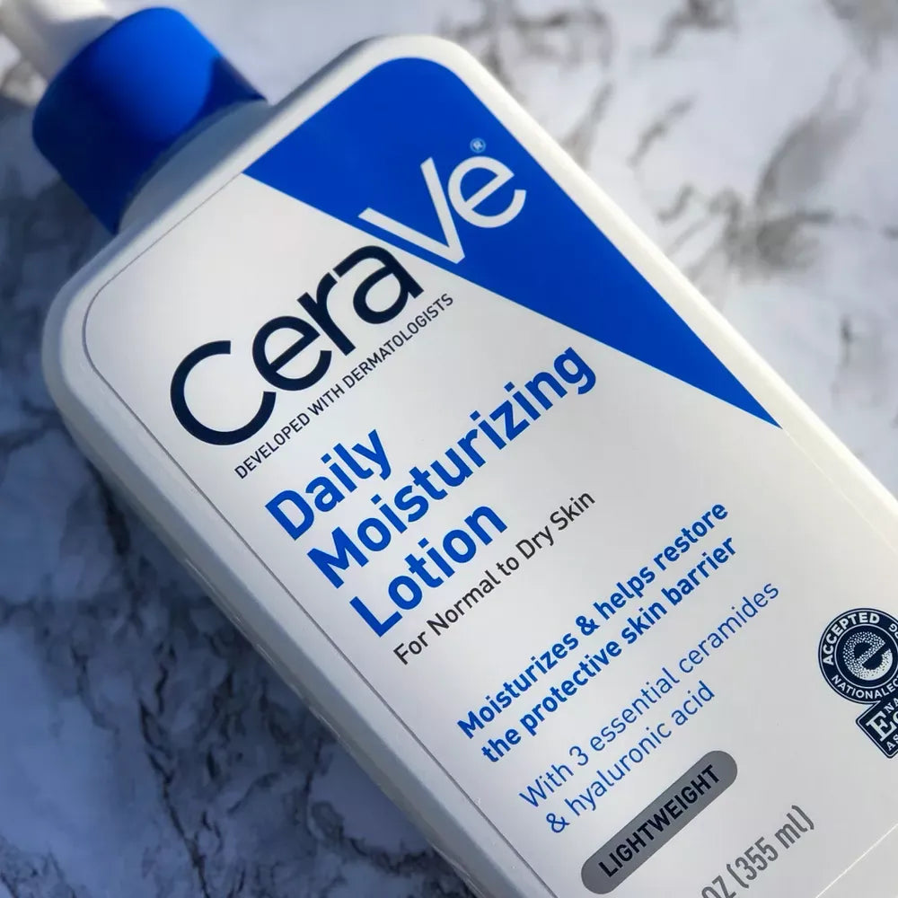 CeraVe Daily Moisturizing Lotion for Normal to Dry Skin | Lightweight, Fragrance-Free, Original Products